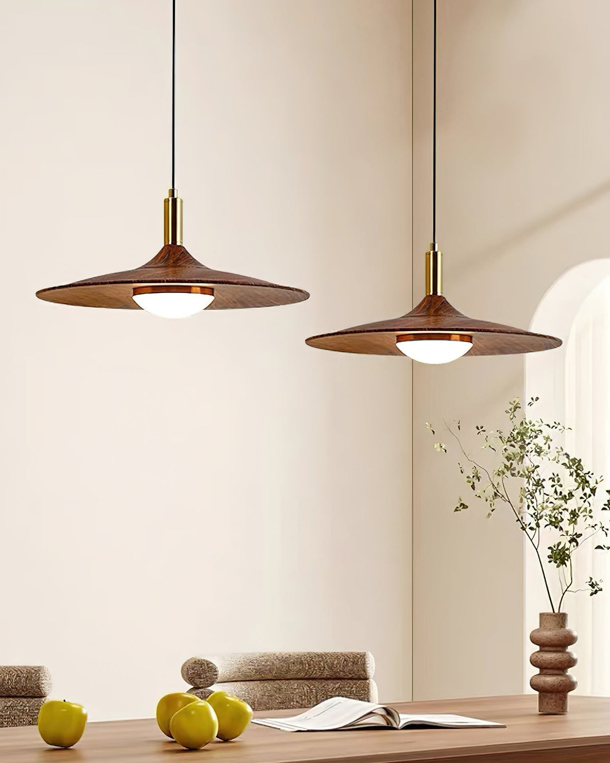 Kaelin pendellampe, hatformet træ, mid-century