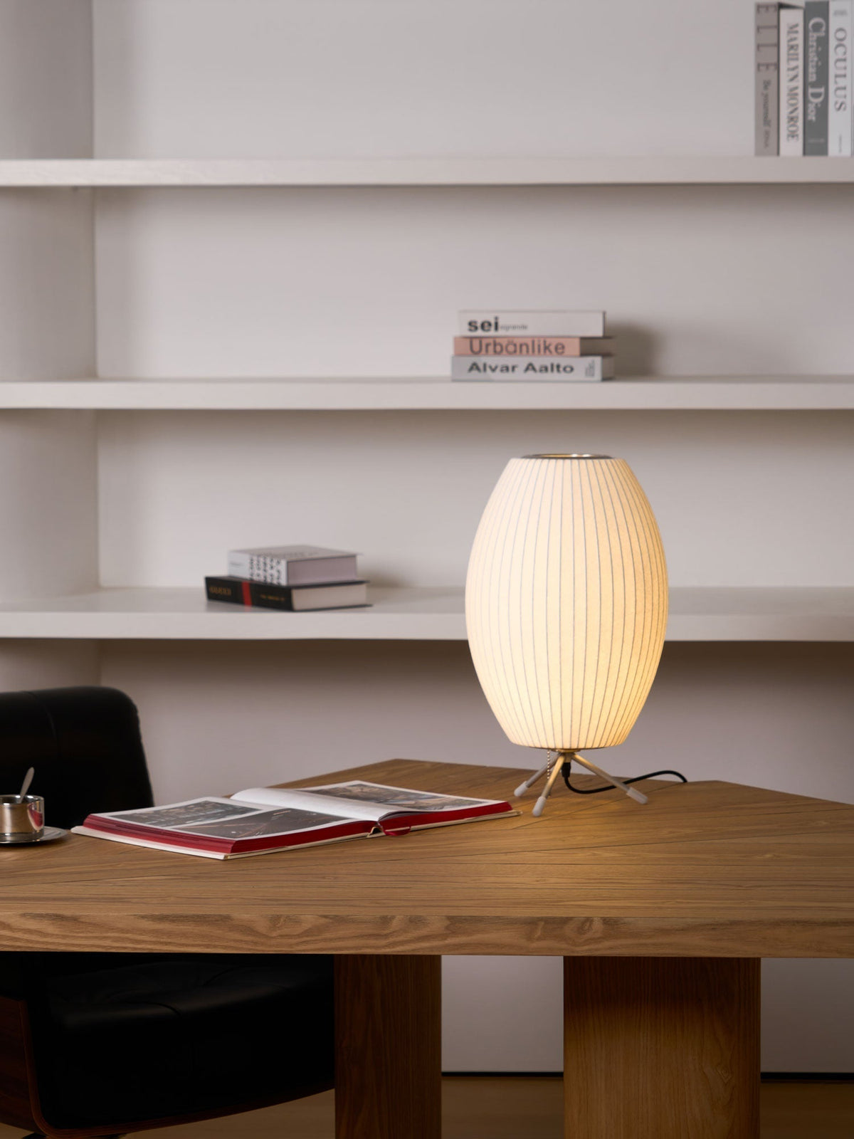 Candeeiro de mesa minimalista Rostix em aço