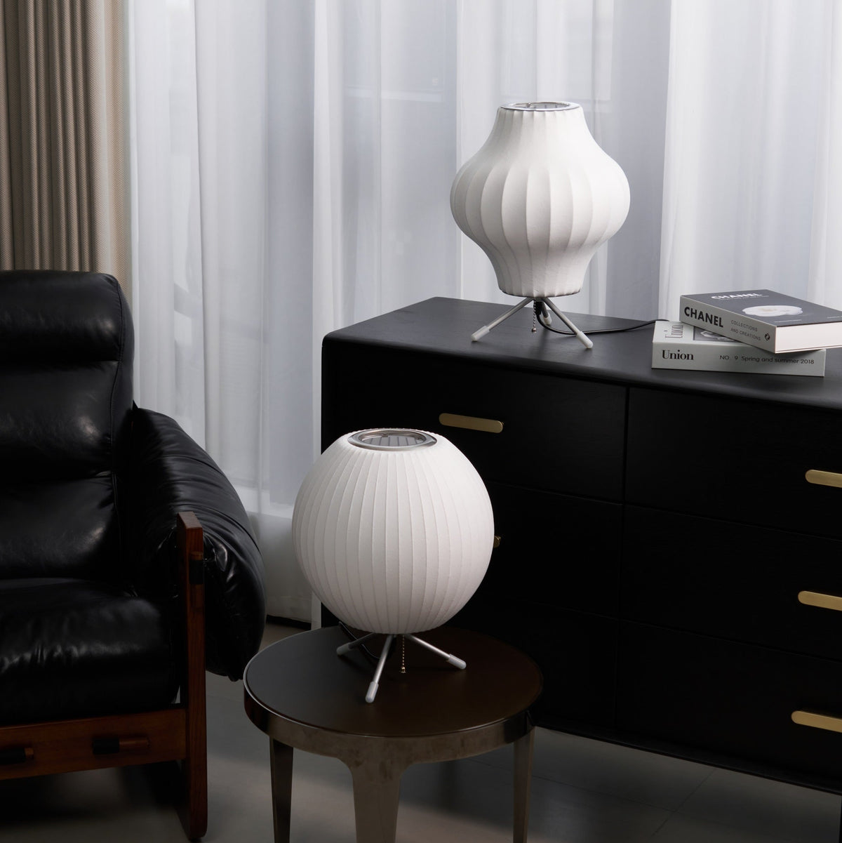 Candeeiro de mesa minimalista Rostix em aço
