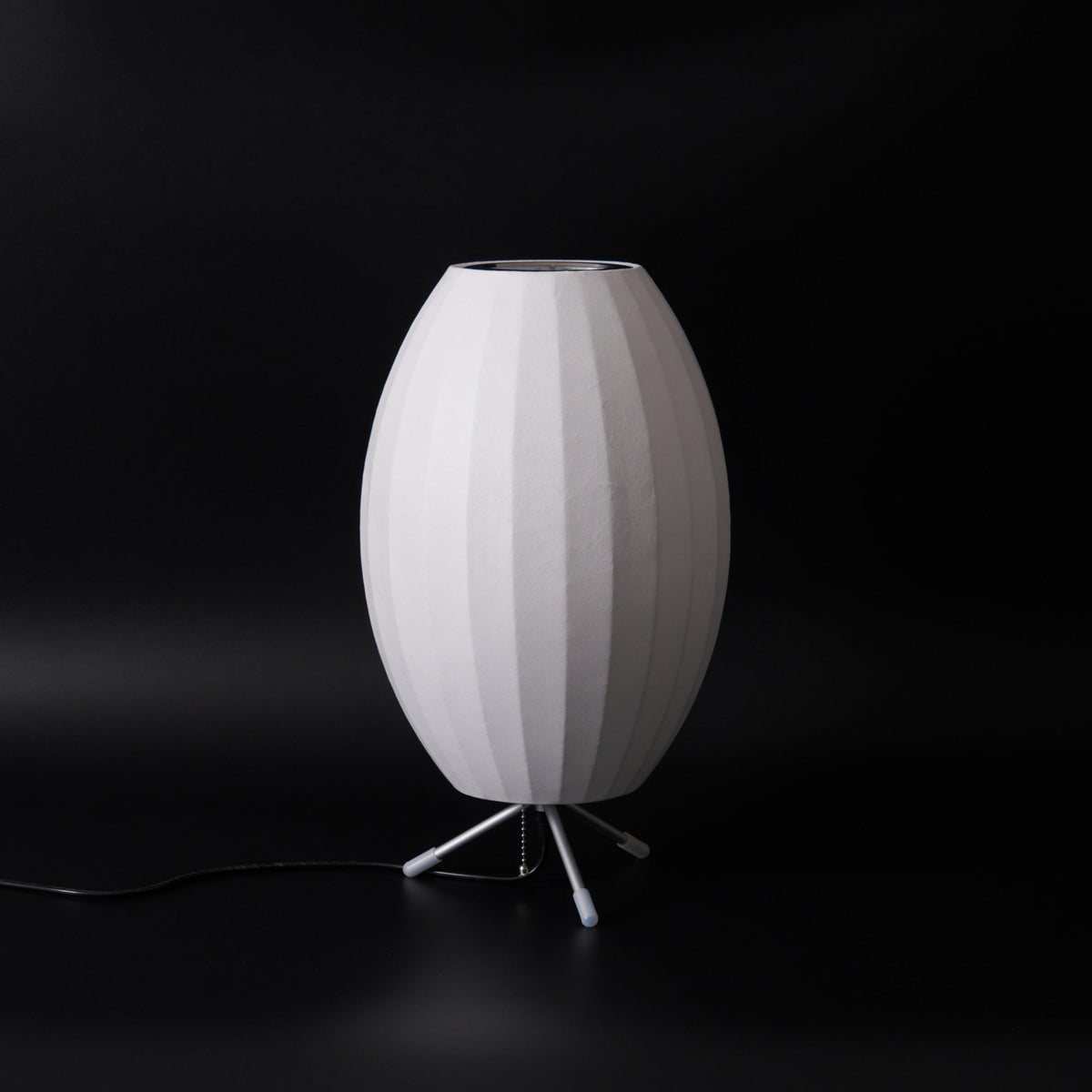 Candeeiro de mesa minimalista Rostix em aço