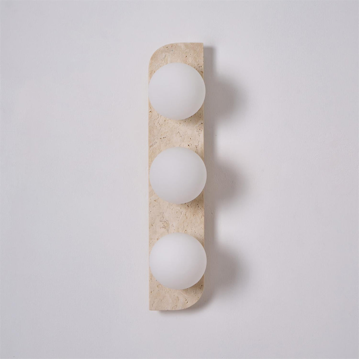 Taviniella minimalistisk vägglampa i travertin