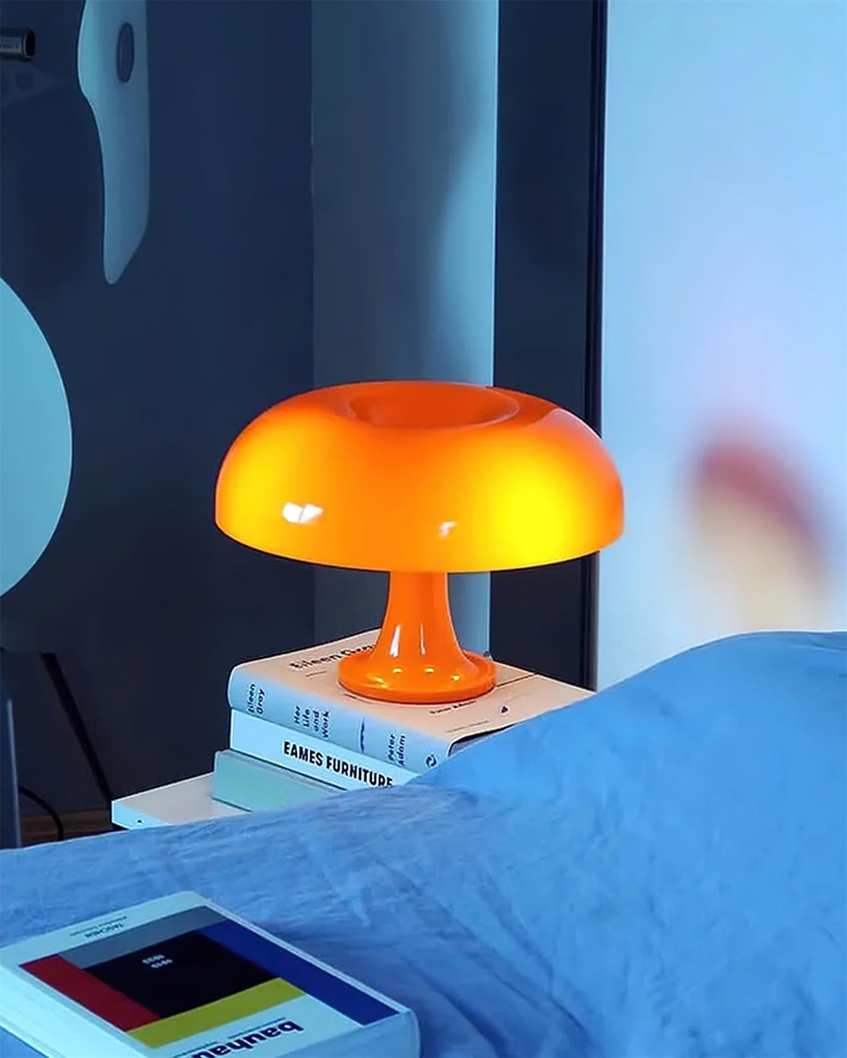 Aveninia Table Lamp