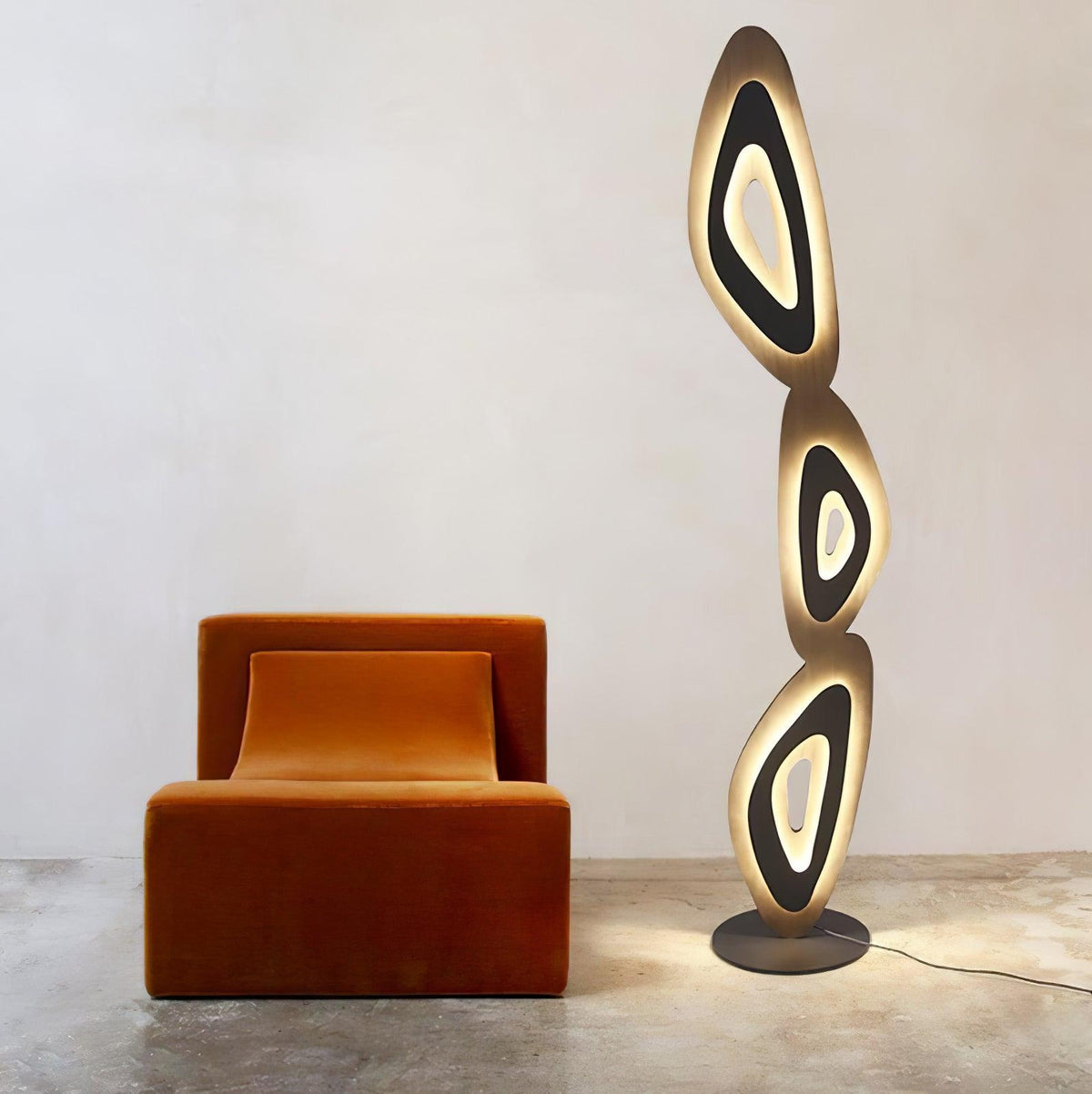 Isoloril Art Deco -lattiavalaisin