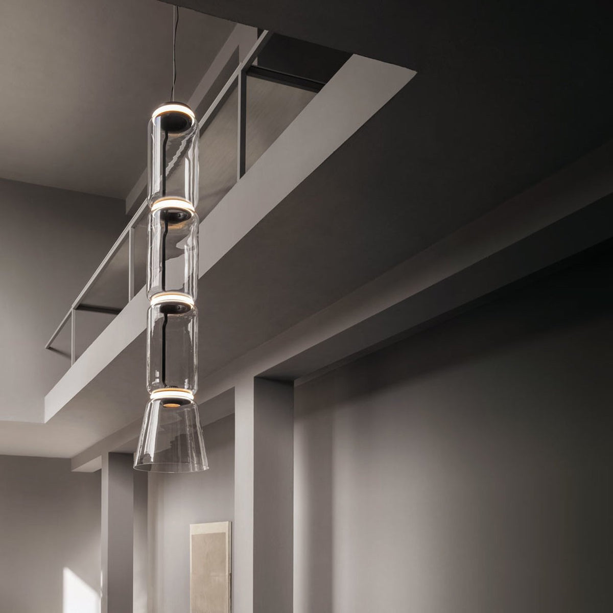 Luminária suspensa artística industrial Vayden