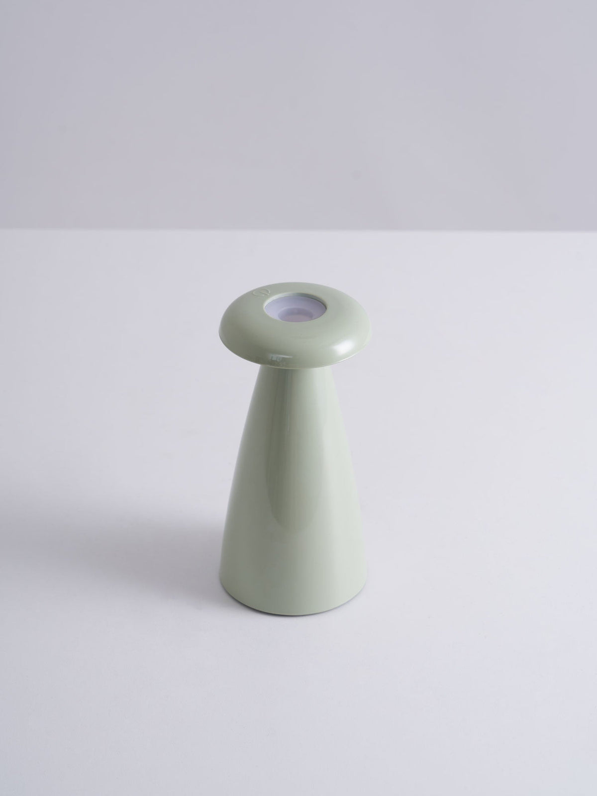 Candeeiro de mesa minimalista em cerâmica Mushroove