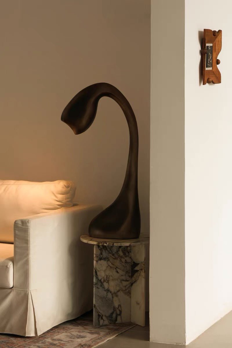 Kyns skulpturelle bordlampe