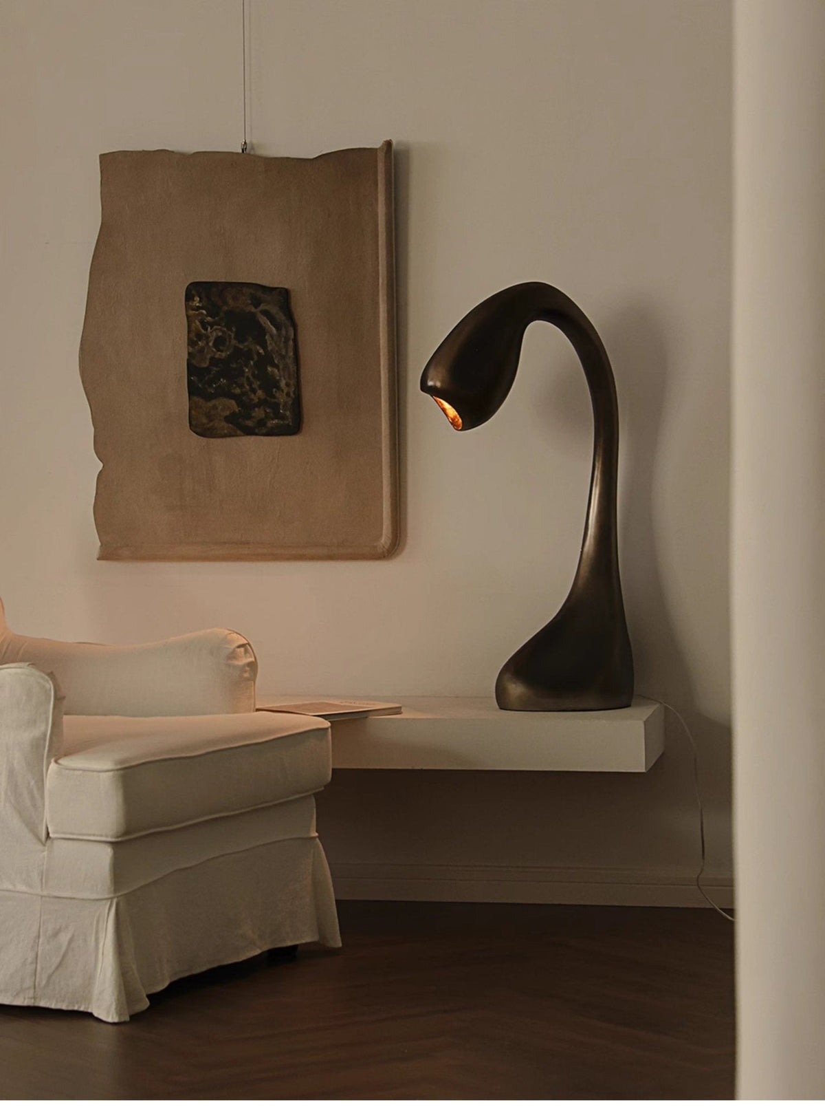 Kyns skulpturelle bordlampe
