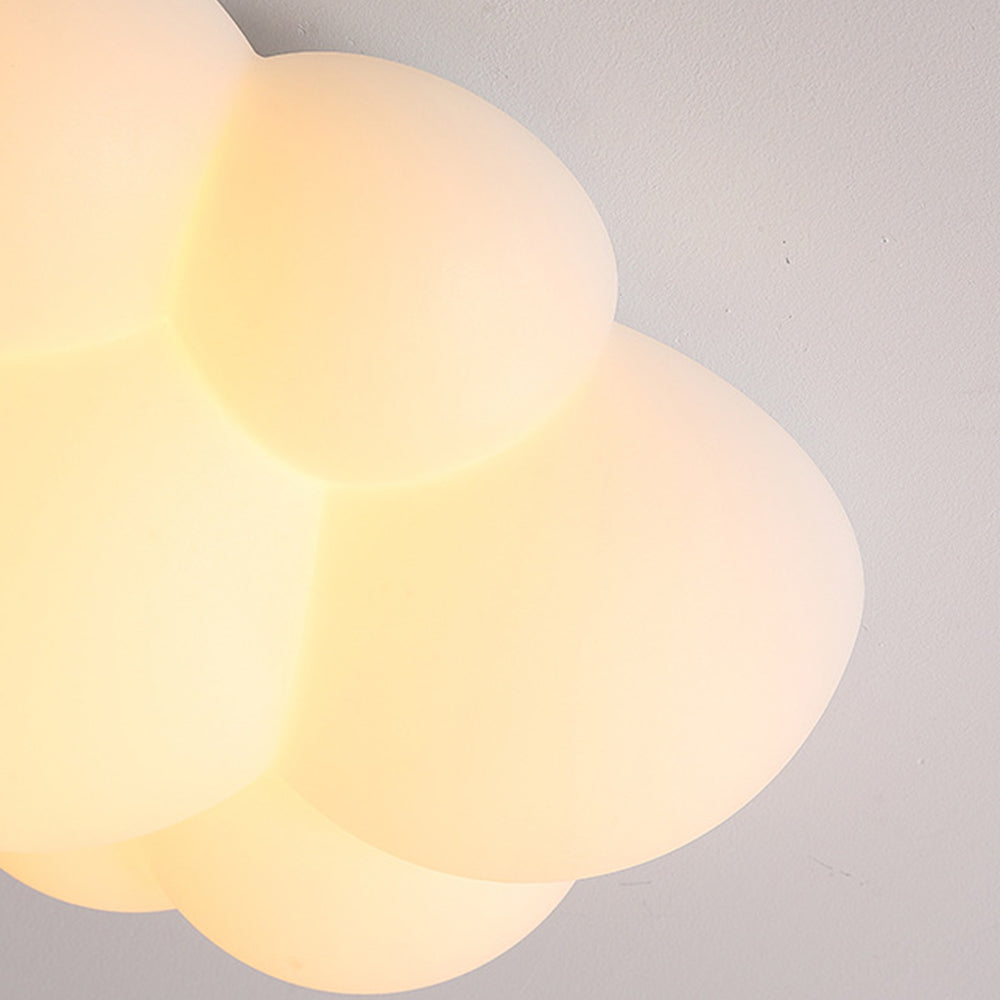 Candeeiro de teto de montagem saliente Aria LED nórdico em forma de nuvem