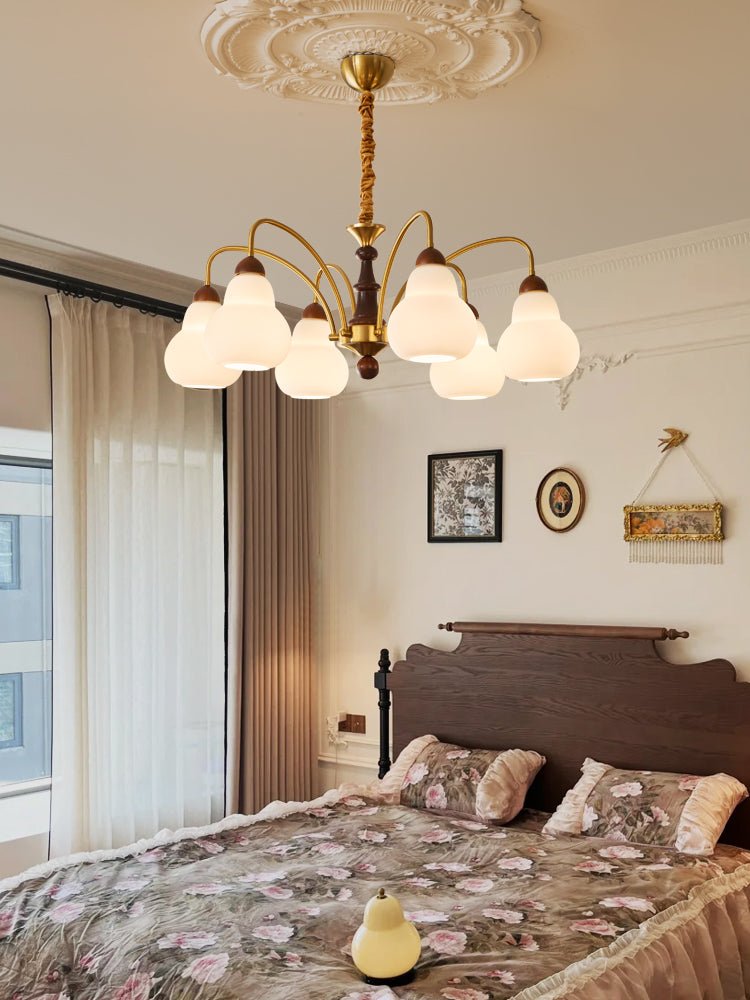 Novelle traditionel elegant vintagekrystallsekrone i træ