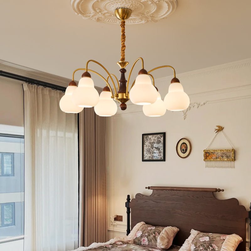 Novelle traditionel elegant vintagekrystallsekrone i træ