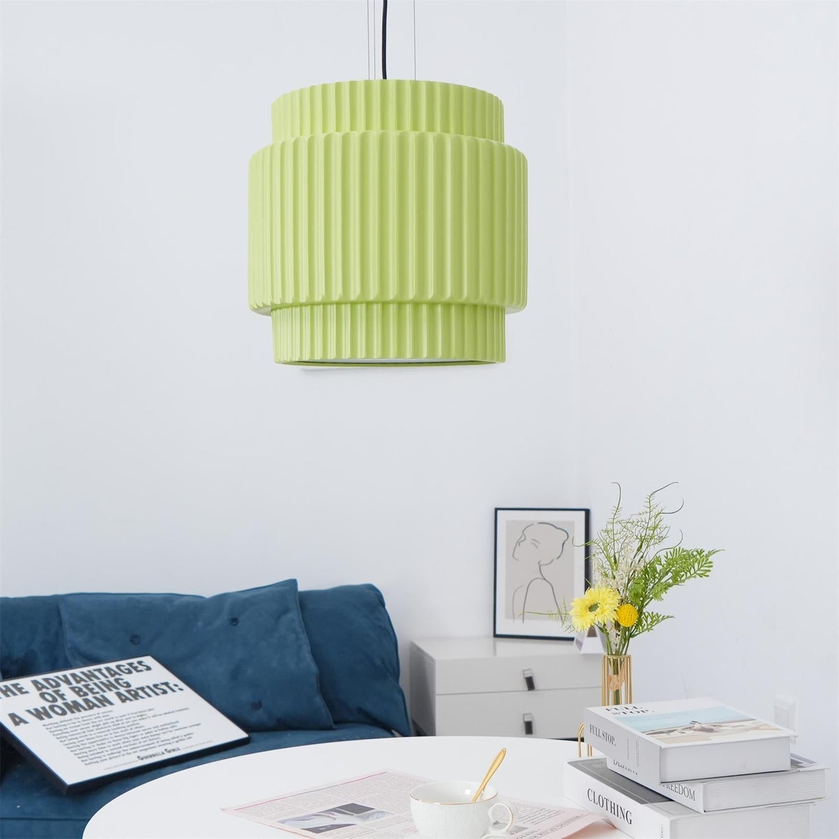 Terioriella pendel-lampe med ribbet skærm