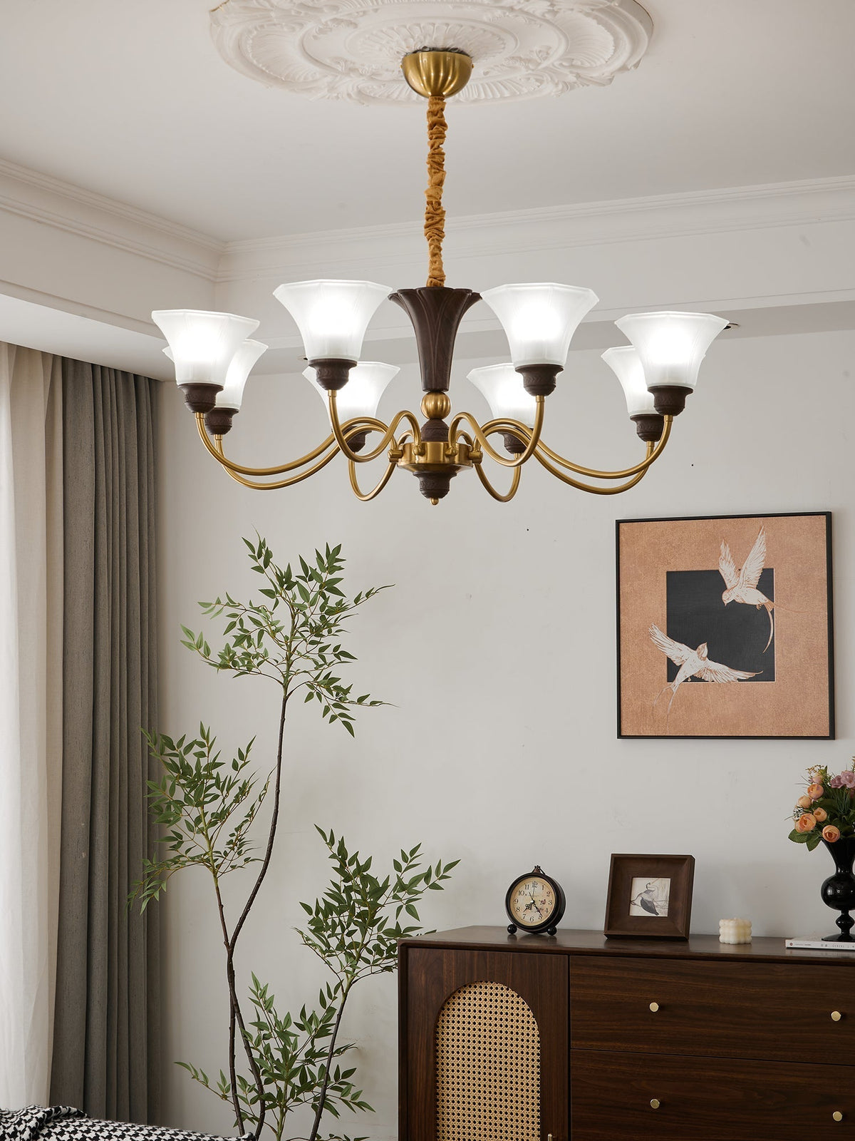 Ciphaen elegant traditionel vintage lysekrone i træ og glas
