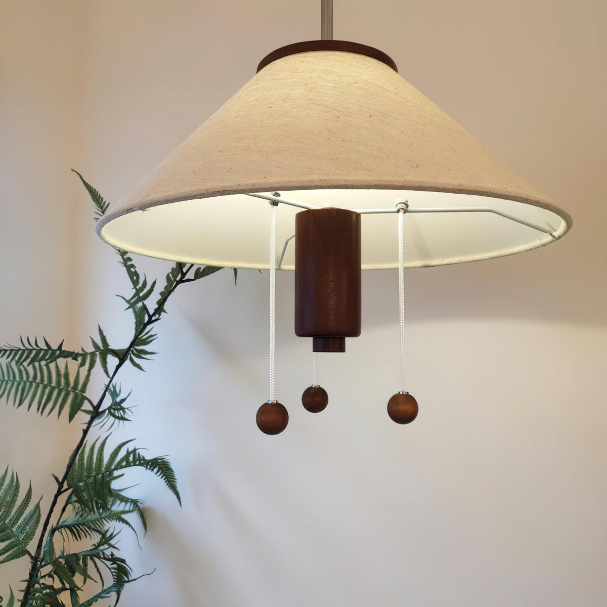 Candeeiro suspenso Zathee Nordic Art Classic em madeira e tecido