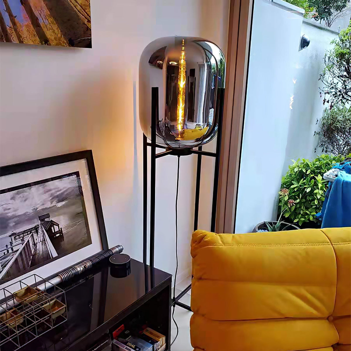 Liorivelia industriel gulvlampe i glas