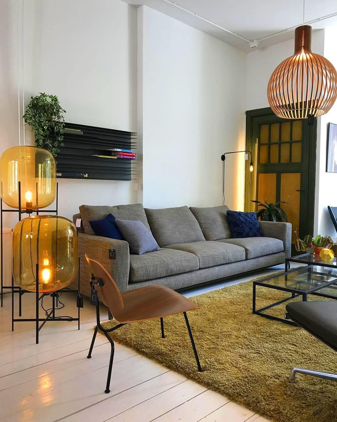 Liorivelia industriel gulvlampe i glas