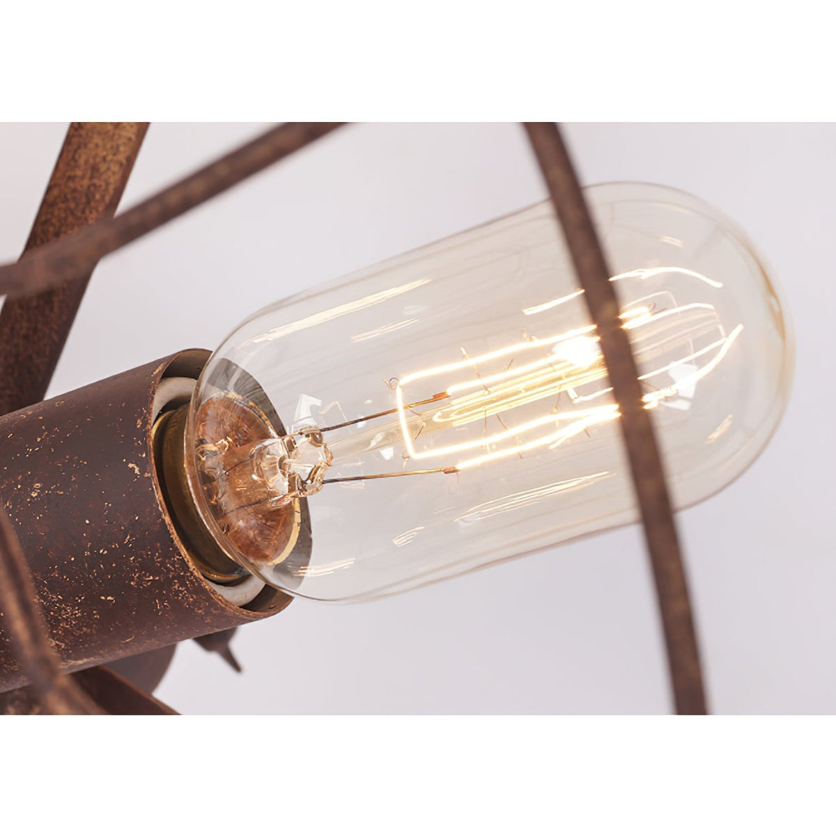Fantic-bordlampe