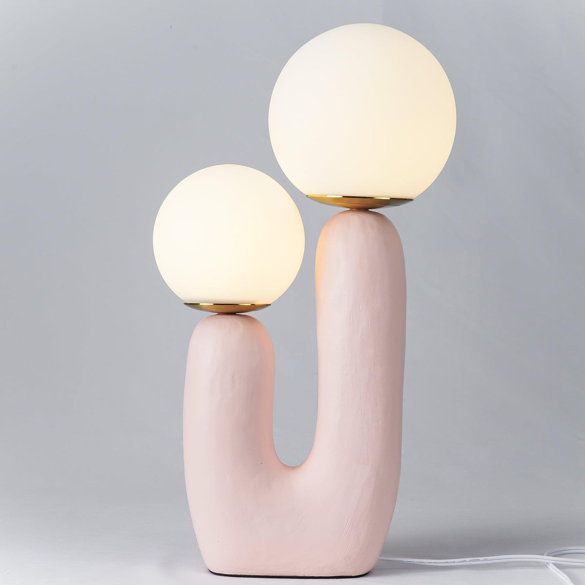 Candeeiro de mesa artístico de resina Elyrain