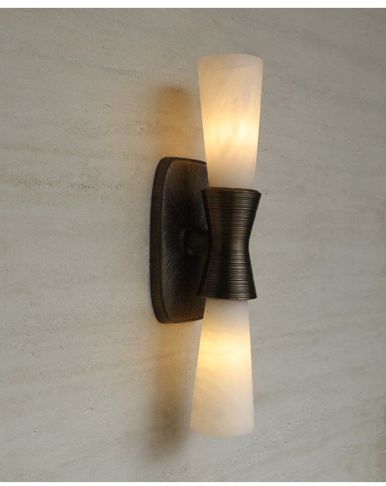 Norerora vriden vägglampa
