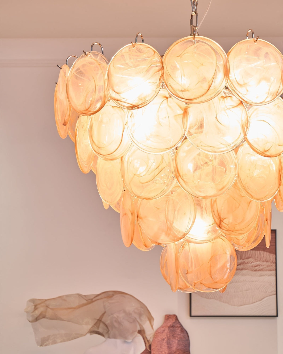 Celisira lysekrone med skive af Murano-glas i klassisk stil