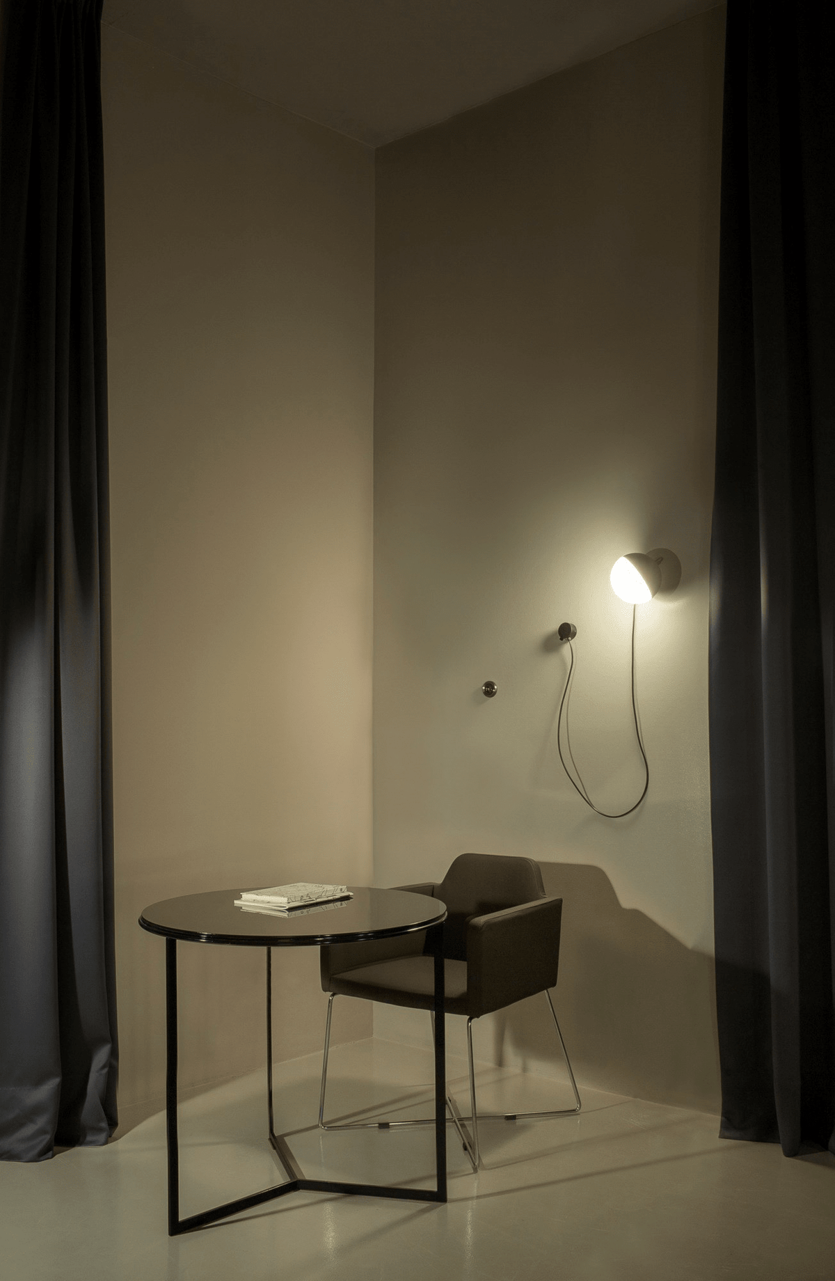 Caloraine Dual Globe vegglampi