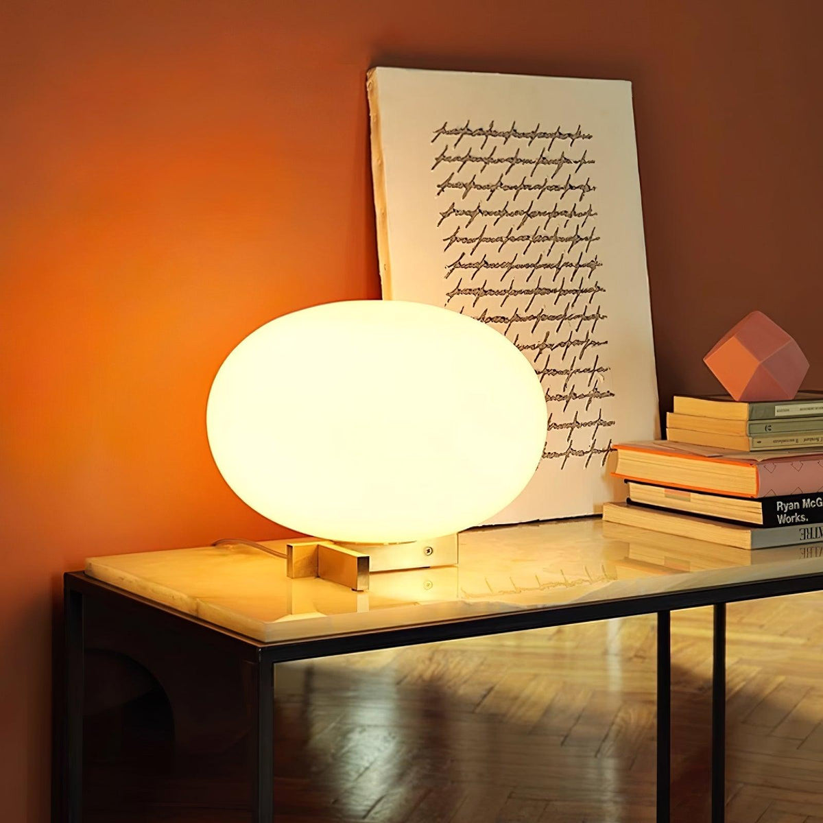 Golvin orbital bordlampe i kugleform