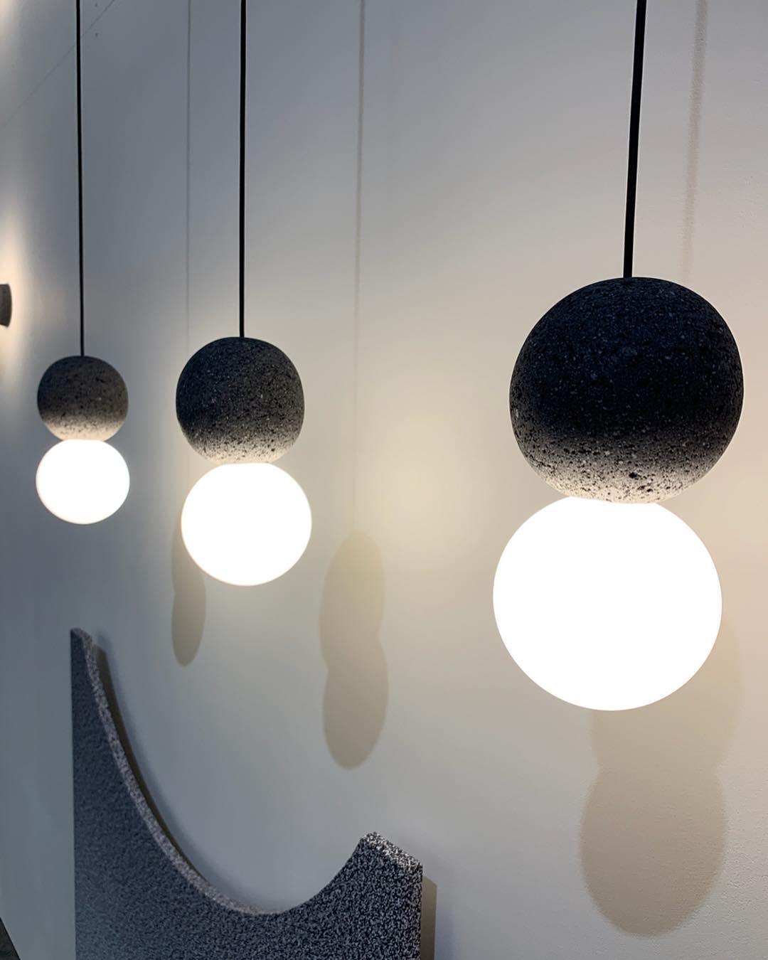 Joss minimalistisk pendellampe i cement