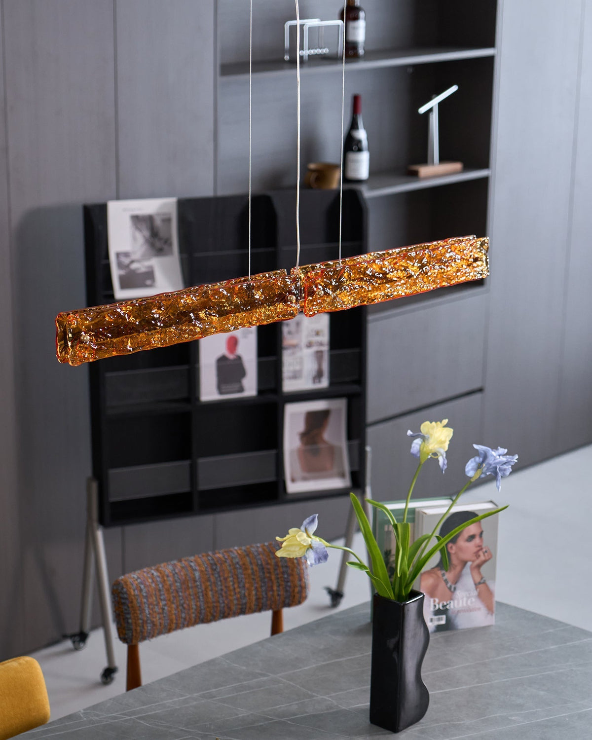 Avnorira modern minimalistisk linjär pendellampa i glas för köksö