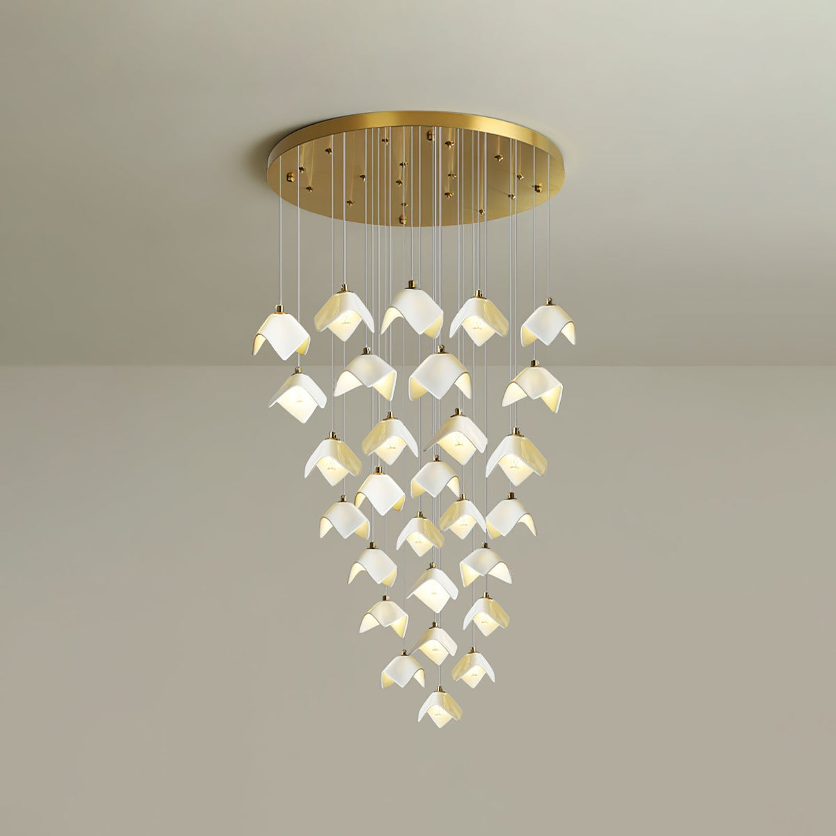 Cithayra geometrisk lysekrone i glas og messing