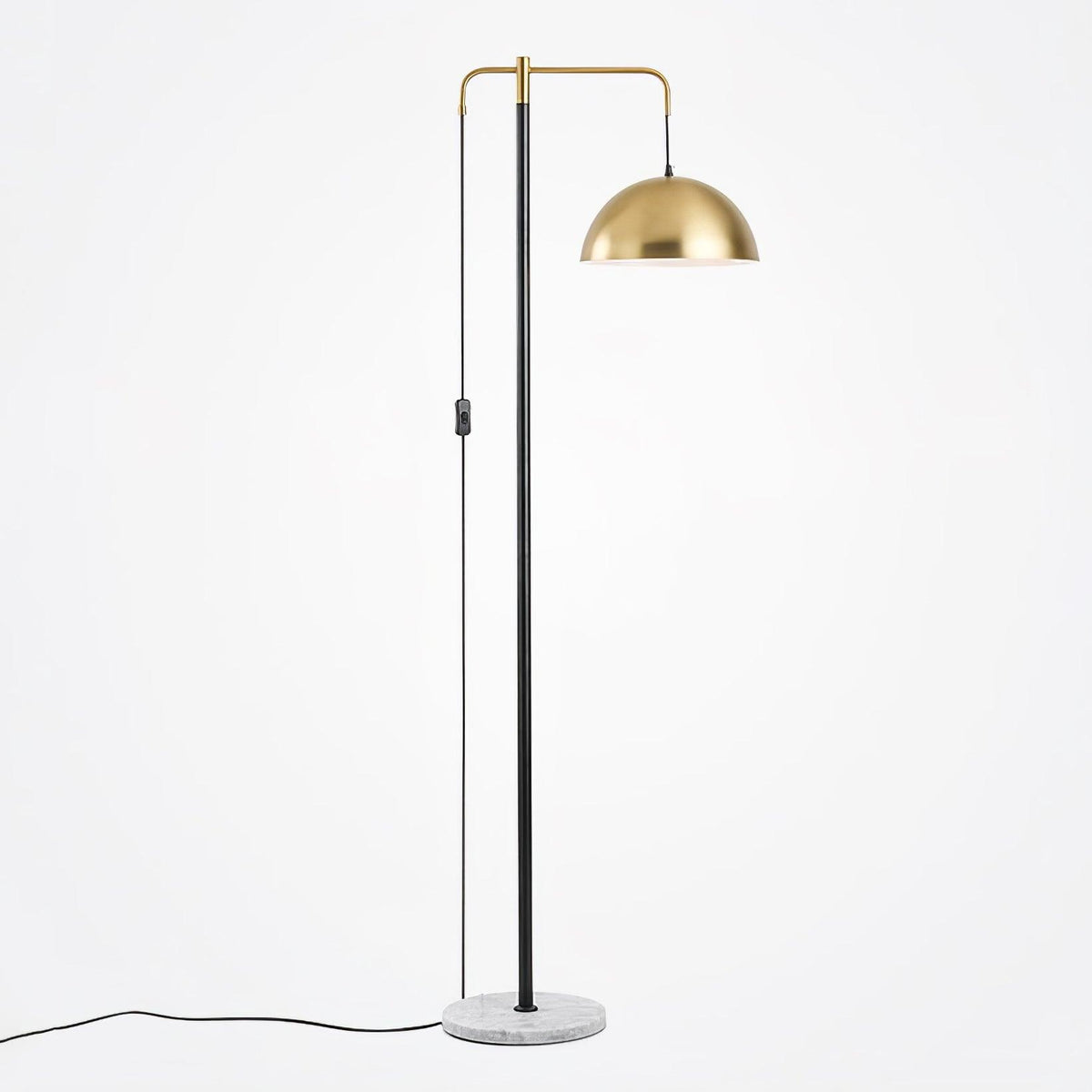 Lumirette golvlampa med mässingsbåge