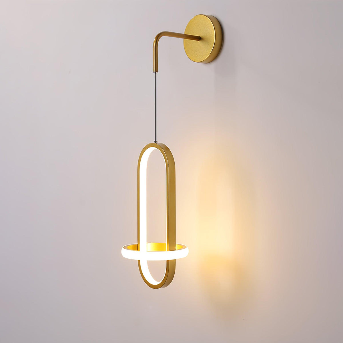 Aplique de parede oval Vivianne moderno e minimalista em latão
