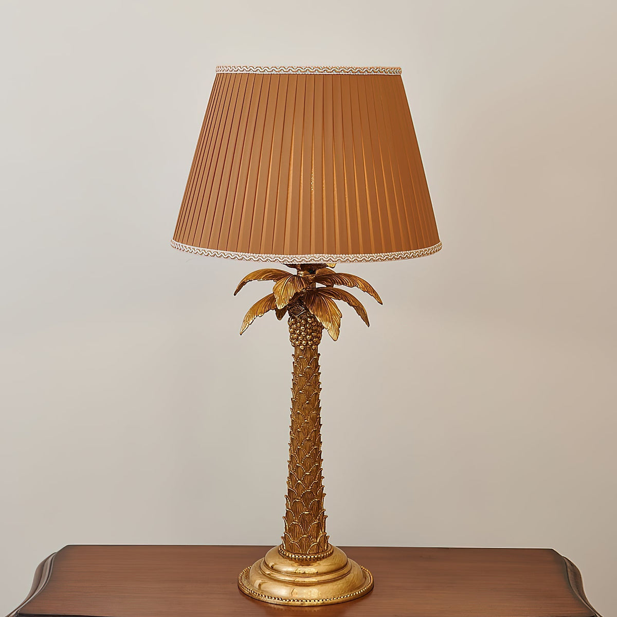 Bordlampe med palmetræ