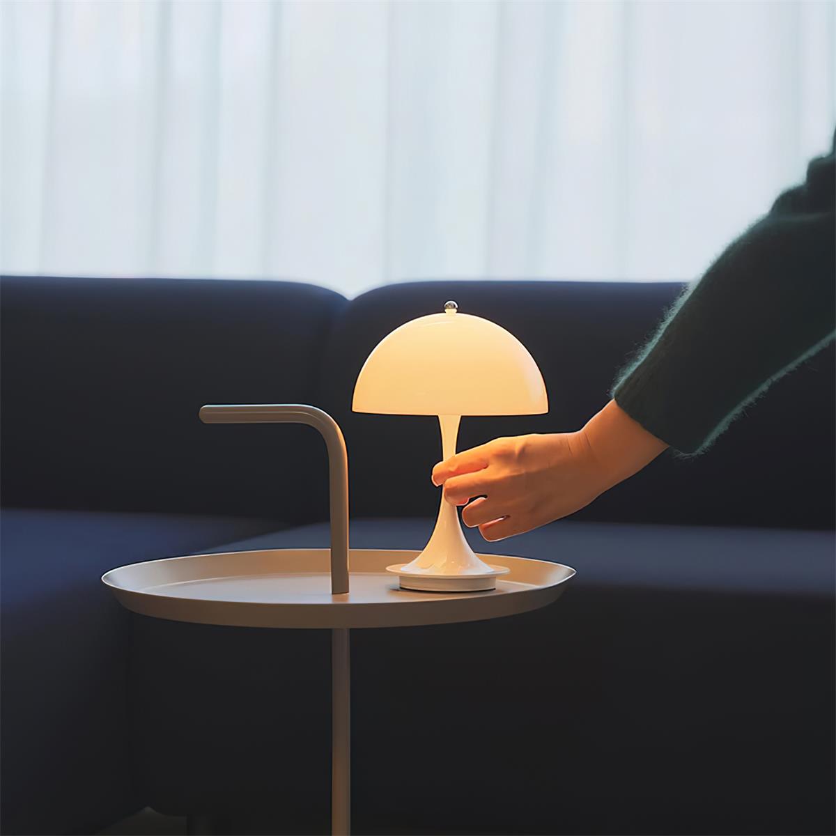 Renoraine Table Lamp