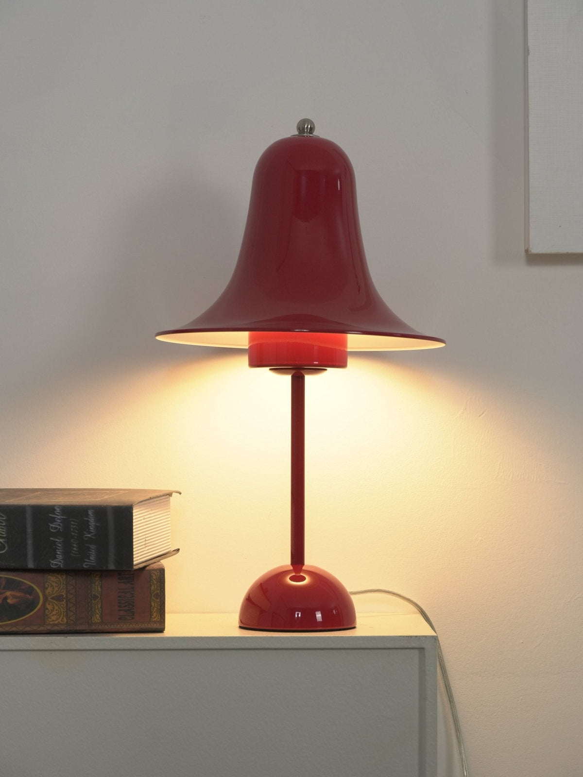 Pantop-klokkeformet bordlampe