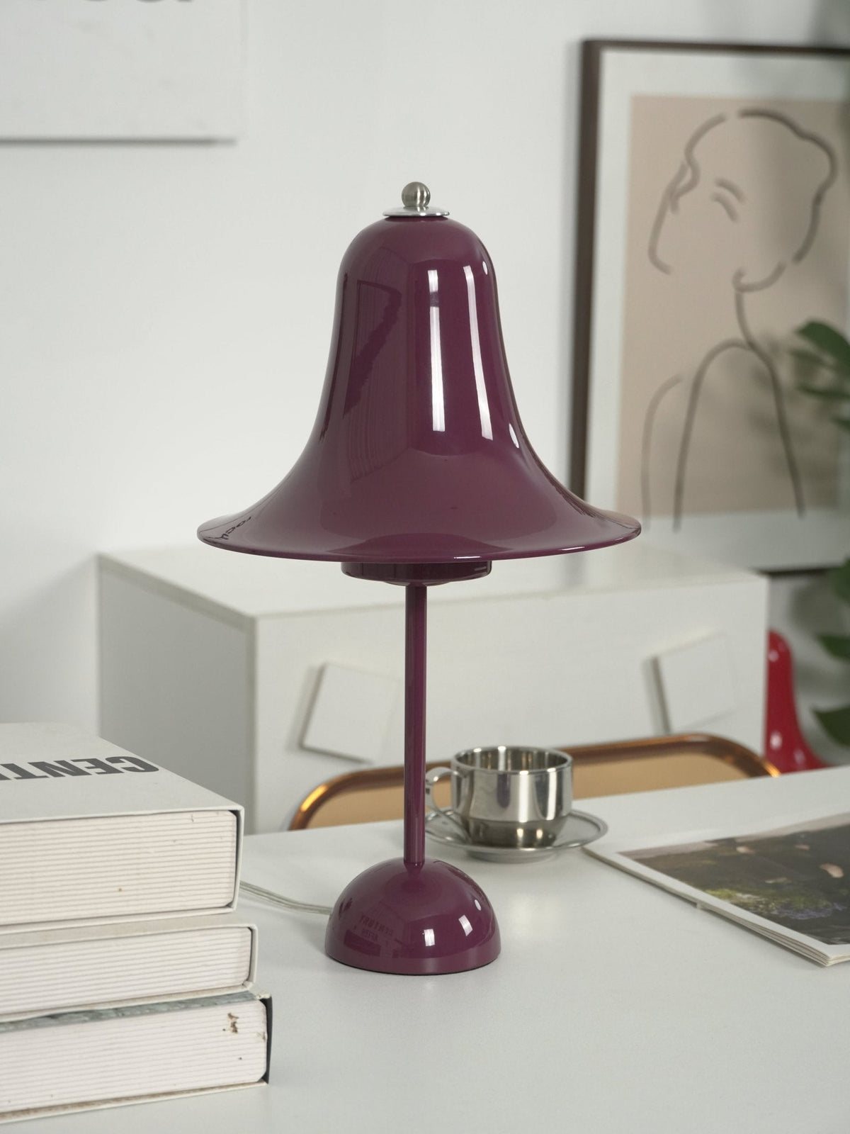 Pantop-klokkeformet bordlampe