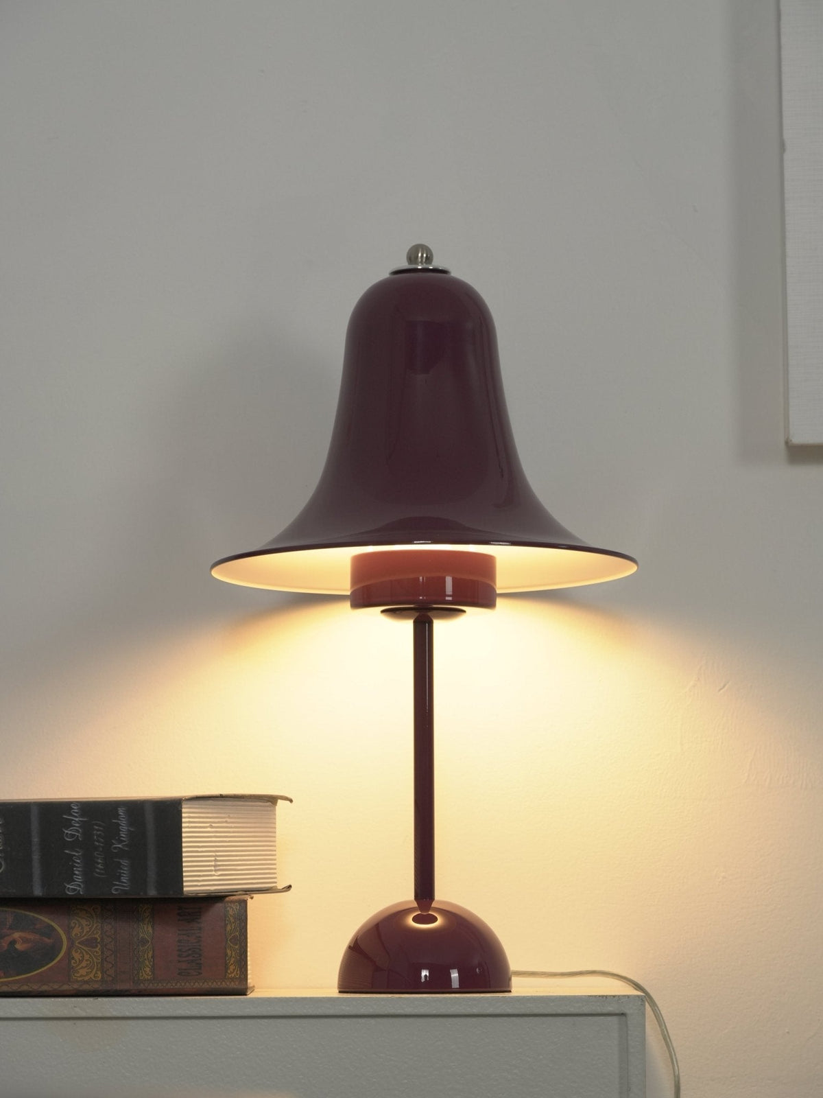Pantop-klokkeformet bordlampe