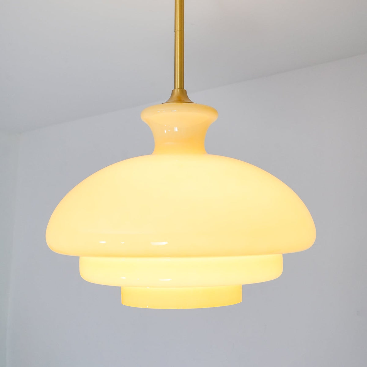 Sunbeam moderni lasinen riippuvalaisin