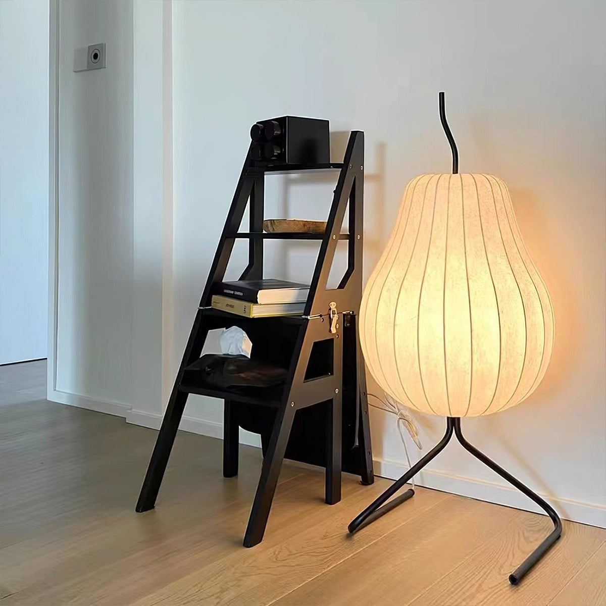 Calerielle minimalistisk päronformad golvlampa