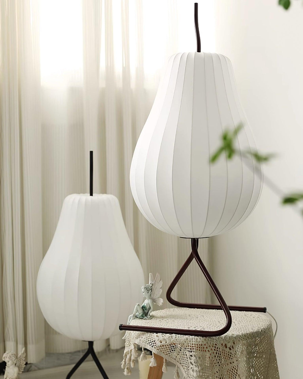 Calerielle minimalistisk pæreformet gulvlampe