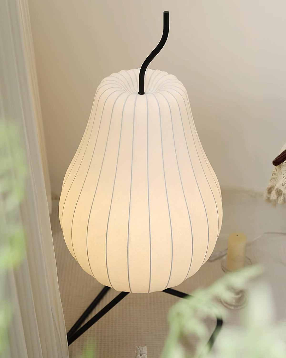 Calerielle minimalistisk pæreformet gulvlampe