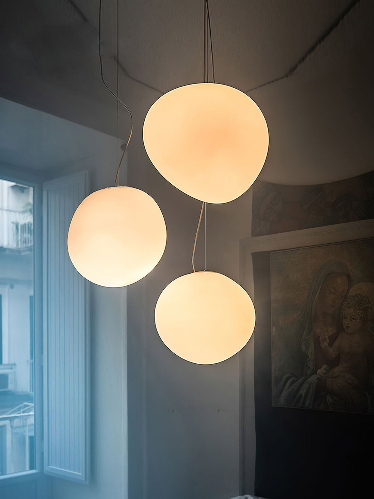 Elva pendellampa med glaskulor