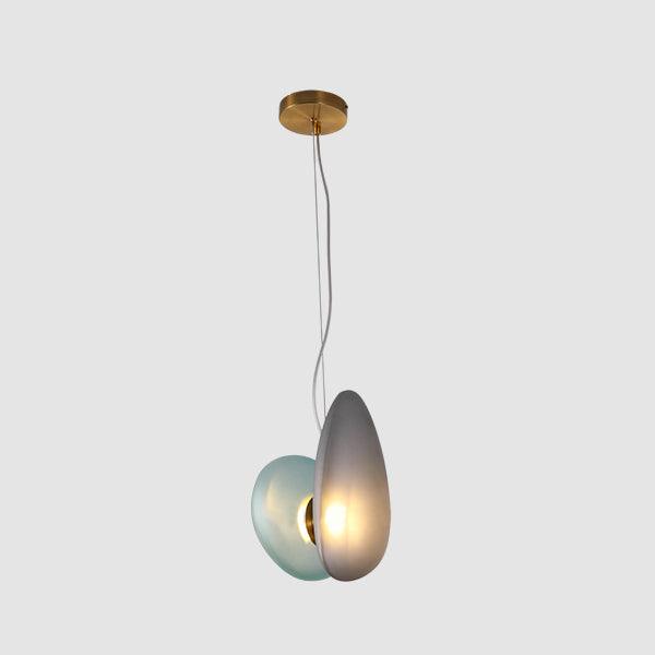Mervan pendellampe i matteret glas