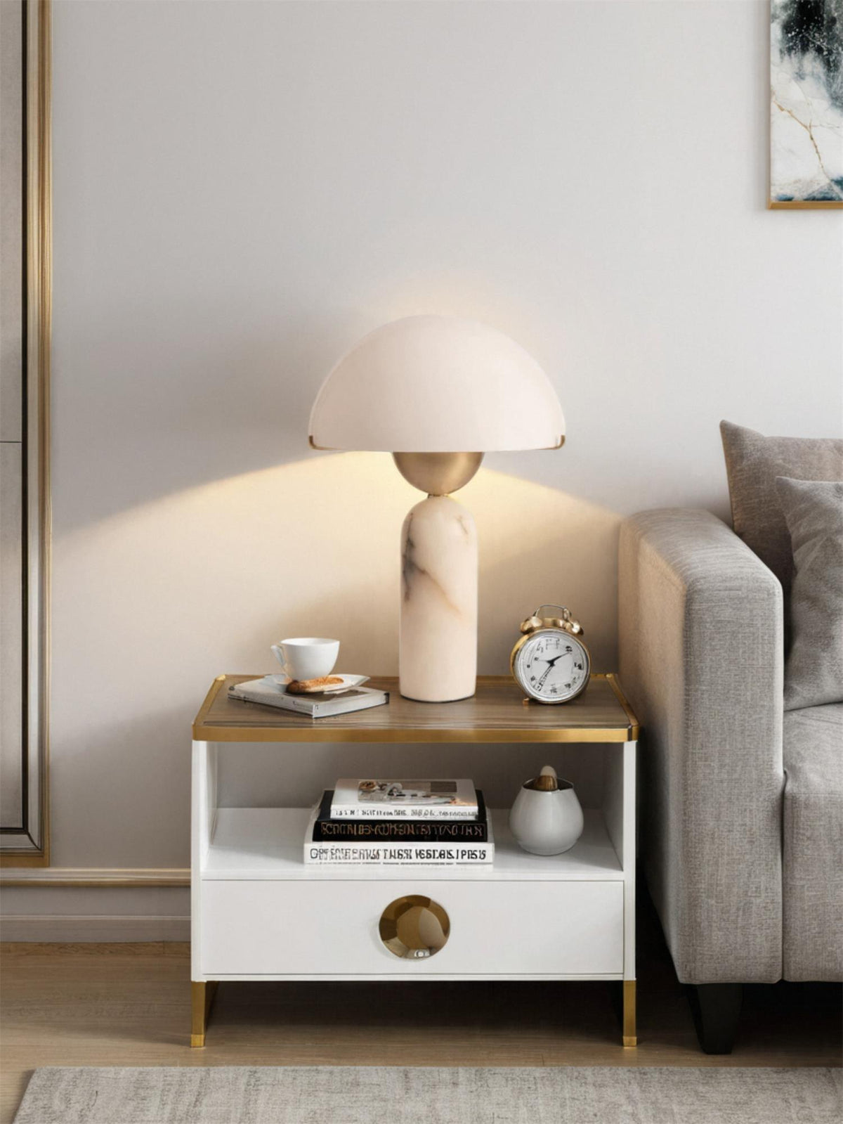 Tirixon bordslampa i alabaster