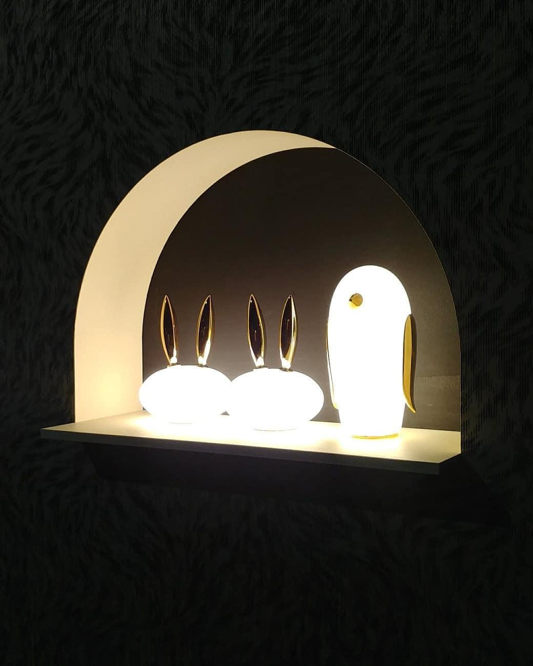 Candeeiro de mesa Marvelian extravagante