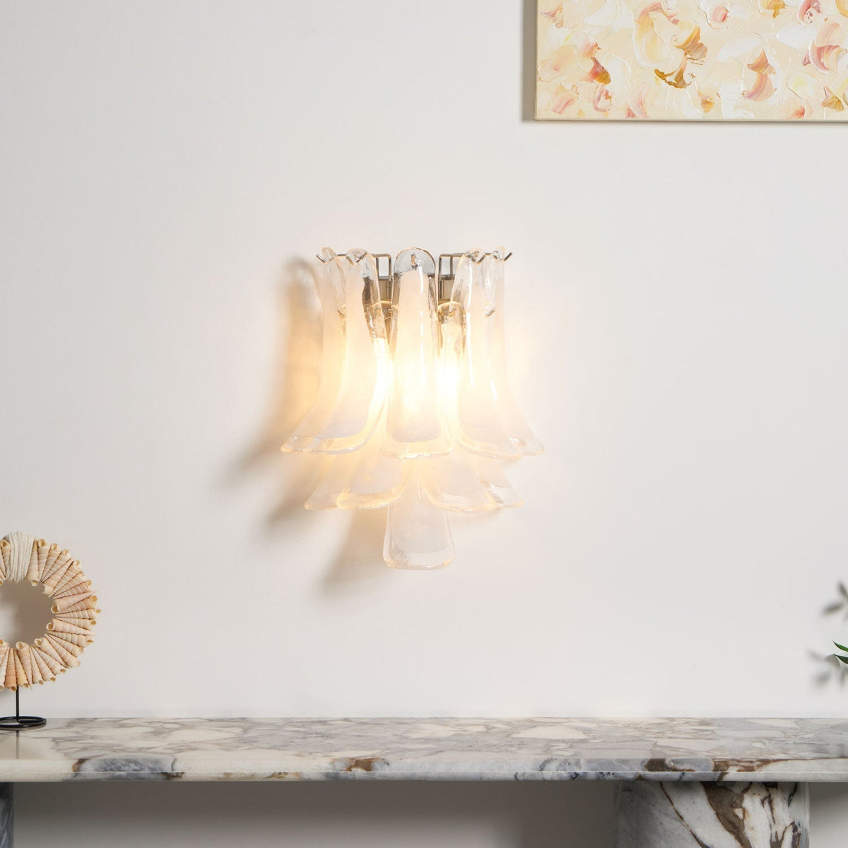 Candeeiro de parede Eiraira, vidro em forma de pétala, vintage e artístico