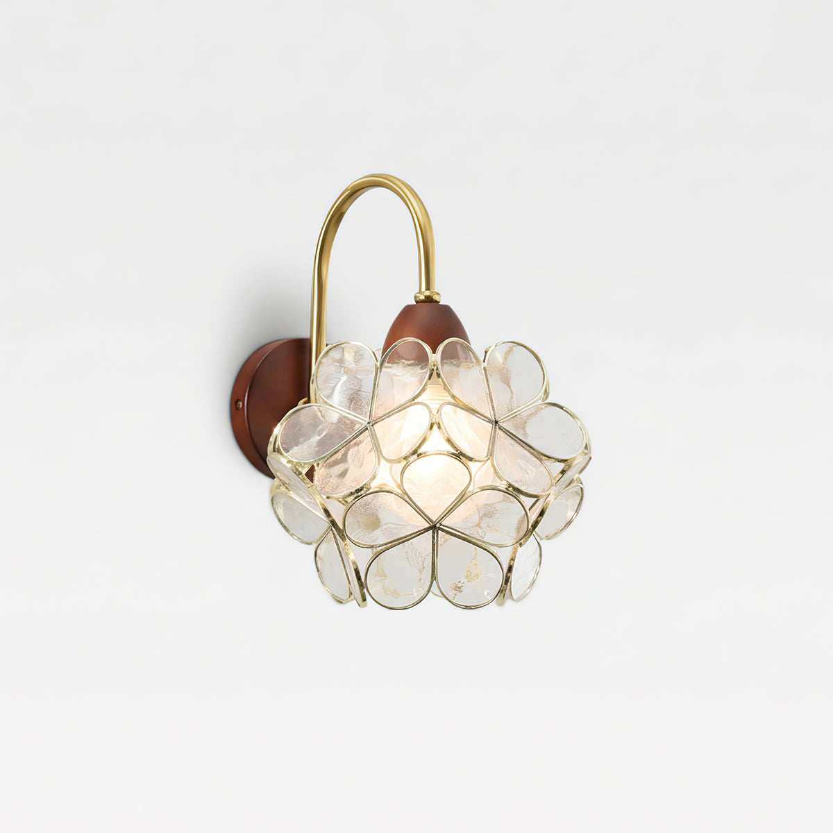 Petals-Wood vägglampa