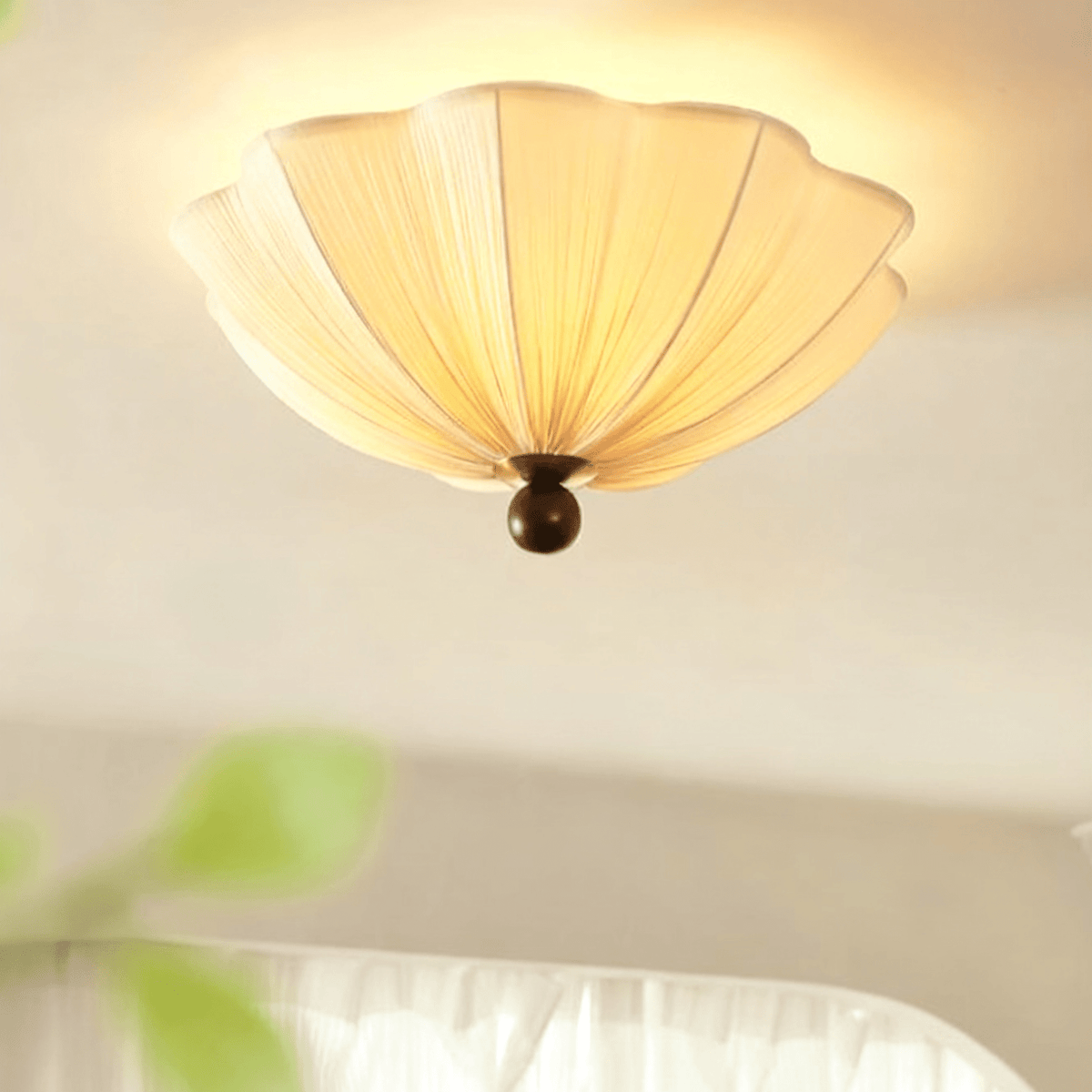 Smod-loftslampe i stof