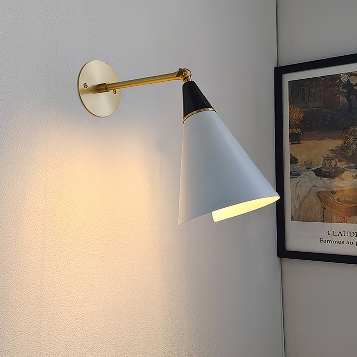 Miraenne vägglampa