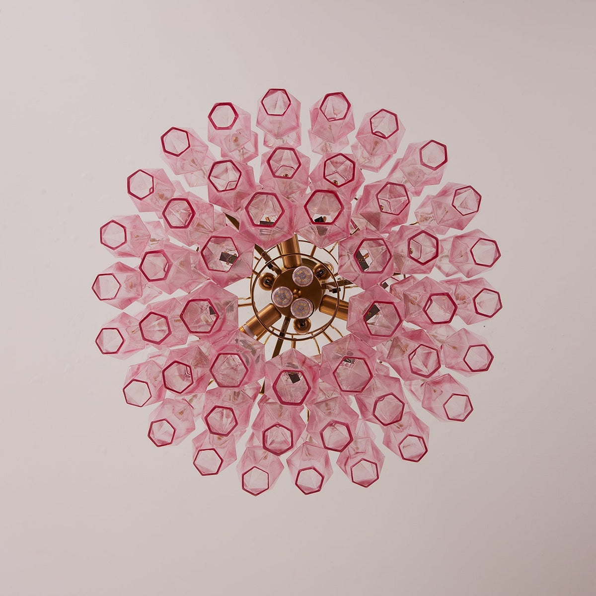 Celenine lysekrone i lyserødt Murano-glas lagdelt glamour