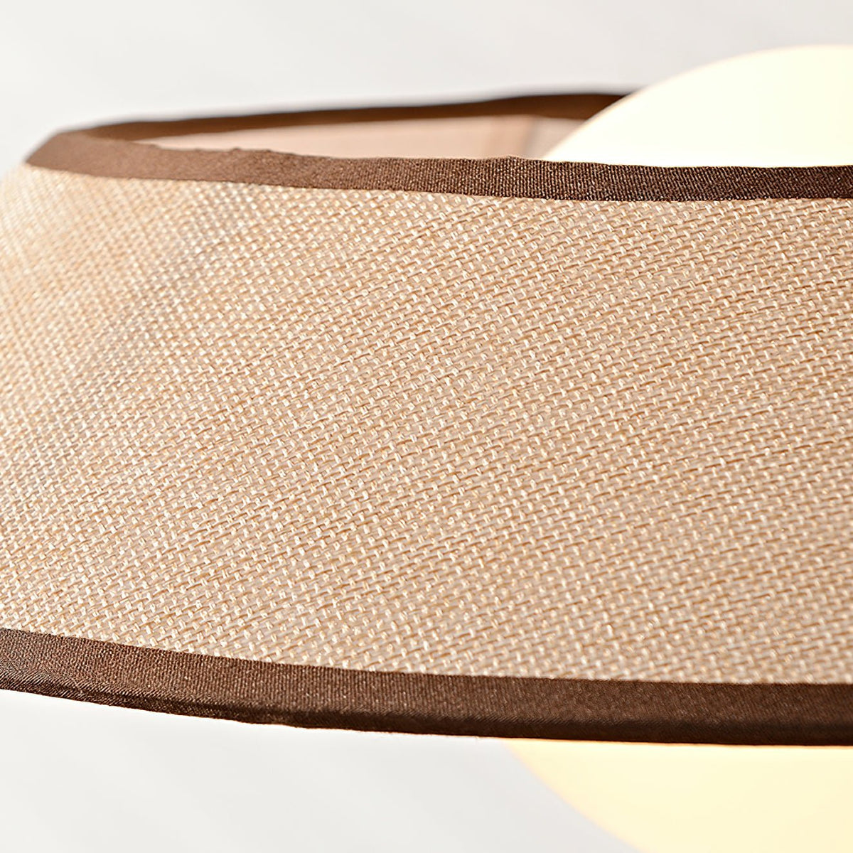 Mirz minimalistisk gulvlampe i valnøddetræ