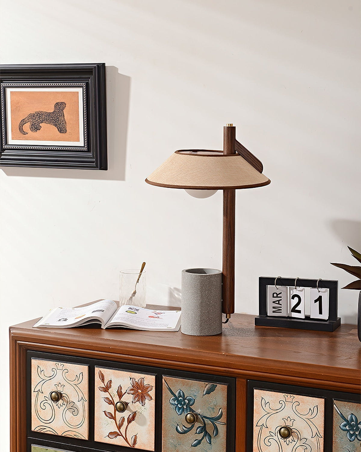 Damon minimalistisk bordslampa i trä